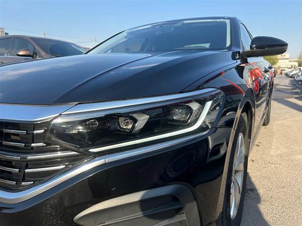 帕萨特 2022款 280TSI 商务版