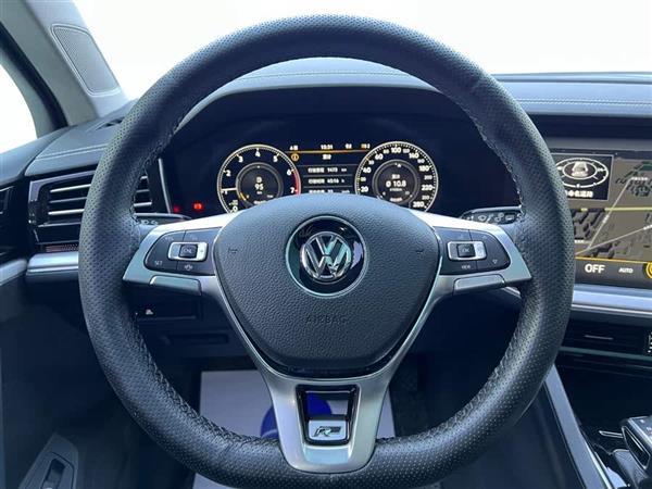 途锐 2020款 2.0TSI 锐尚版 国VI