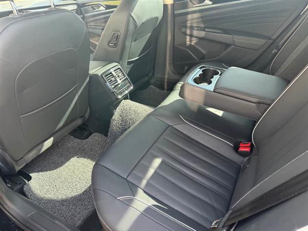 帕萨特 2022款 280TSI 精英版