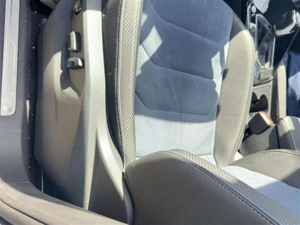 探岳X 2020款 330TSI 两驱尊贵智联版