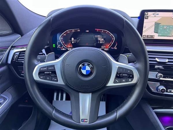 宝马6系GT 2022款 630i M运动套装