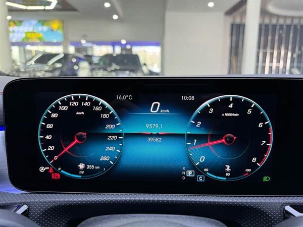 奔驰CLA 2021款 CLA 200 4MATIC