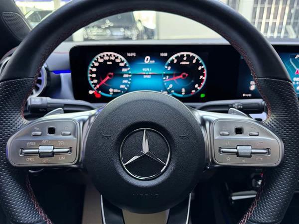 奔驰CLA 2021款 CLA 200 4MATIC