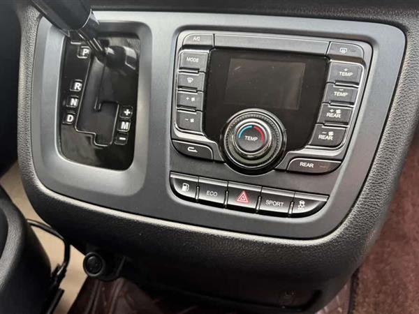 大通G10 2019款 PLUS 2.0T 自动尊享行政版 国VI