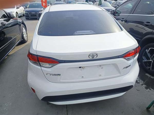 雷凌 2022款 改款 TNGA 1.5L CVT进取版