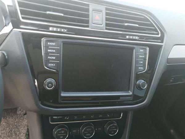 途观L 2017款 330TSI 自动两驱豪华版