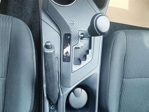 RAV4荣放 2015款 2.0L CVT两驱风尚版