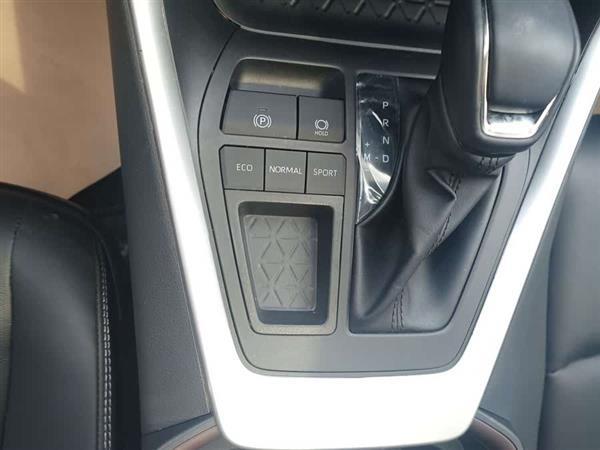 RAV4荣放 2022款 2.0L CVT两驱风尚版