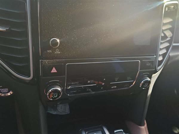本田UR-V 2020款 370TURBO 四驱尊享版