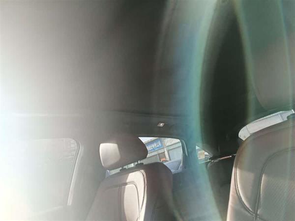 本田UR-V 2020款 370TURBO 四驱尊享版