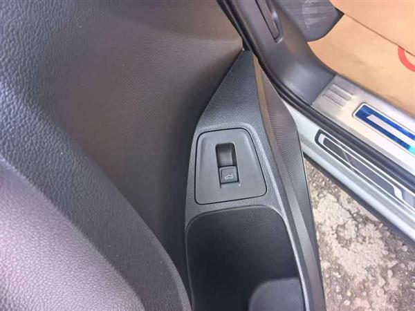 途观L 2020款 330TSI 自动两驱智动豪华版 国VI