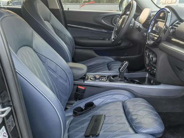 MINI CLUBMAN 2021款 1.5T COOPER 鉴赏家