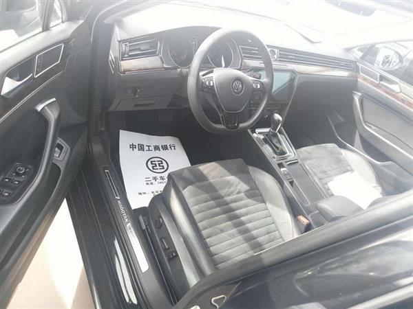 迈腾 2017款 330TSI DSG 豪华型