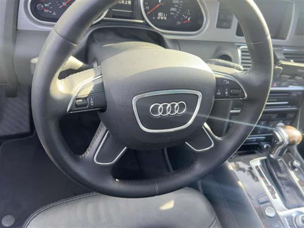 奥迪Q7 2012款 3.0 TFSI 专享型(200kW)