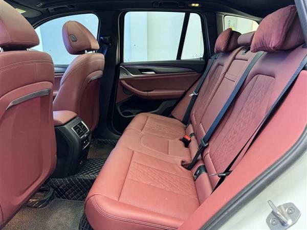 宝马X3 2022款 xDrive30i 尊享型 M曜夜套装