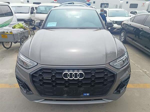 奥迪Q5L 2023款 40T 豪华动感型