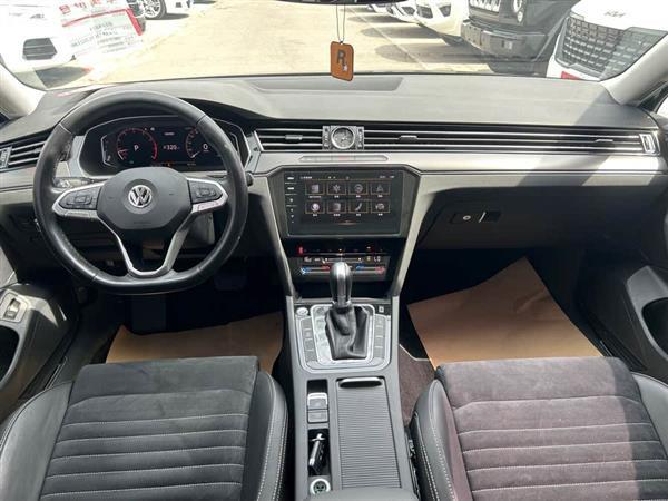 迈腾 2020款 330TSI DSG 豪华型