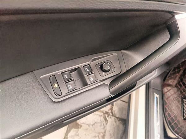 途观L新能源 2021款 430PHEV 插电混动尊贵版