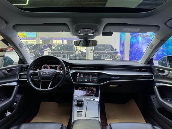 奥迪A7 2021款 45 TFSI 专享型
