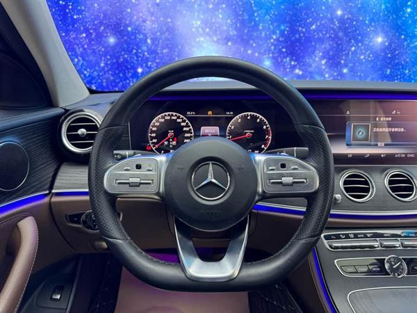 奔驰E级 2019款 改款 E 300 L 运动时尚型