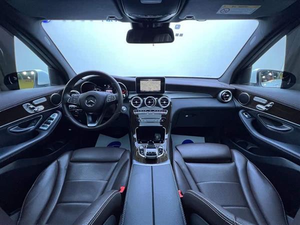 奔驰GLC 2019款 改款 GLC 260 L 4MATIC 豪华型