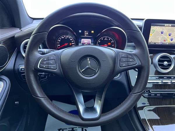 奔驰GLC 2019款 改款 GLC 260 L 4MATIC 豪华型