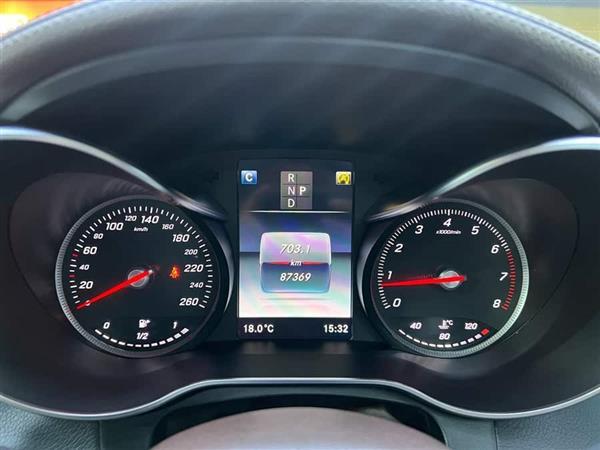 奔驰GLC 2019款 改款 GLC 260 L 4MATIC 豪华型