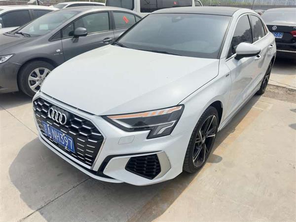 奥迪A3 2021款 A3L Limousine 35 TFSI 时尚运动型