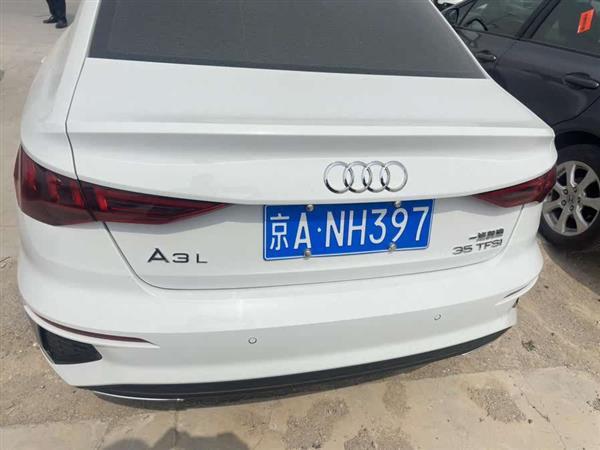 奥迪A3 2021款 A3L Limousine 35 TFSI 时尚运动型
