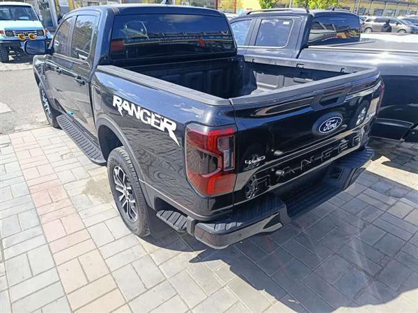 游骑侠Ranger 2023款 探迹四驱自动版 汽油