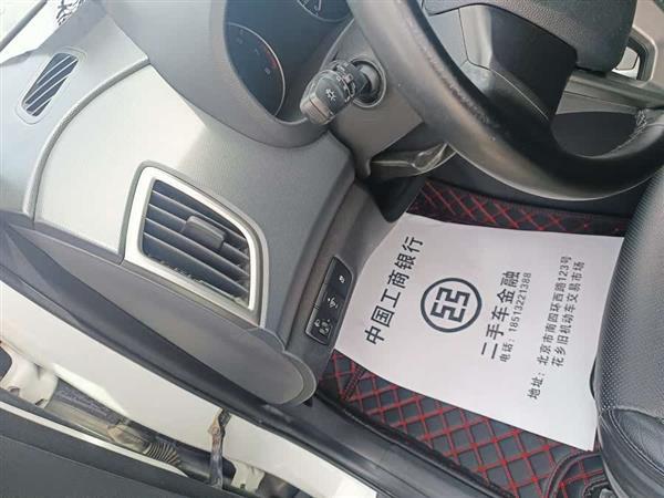 北京现代ix25 2015款 1.6L 自动两驱智能型GLS
