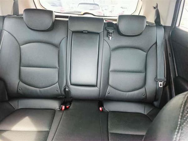 北京现代ix25 2015款 1.6L 自动两驱智能型GLS