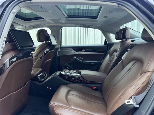 奥迪A8 2017款 A8L 60 TFSI quattro豪华型