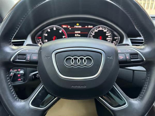 奥迪A8 2017款 A8L 60 TFSI quattro豪华型