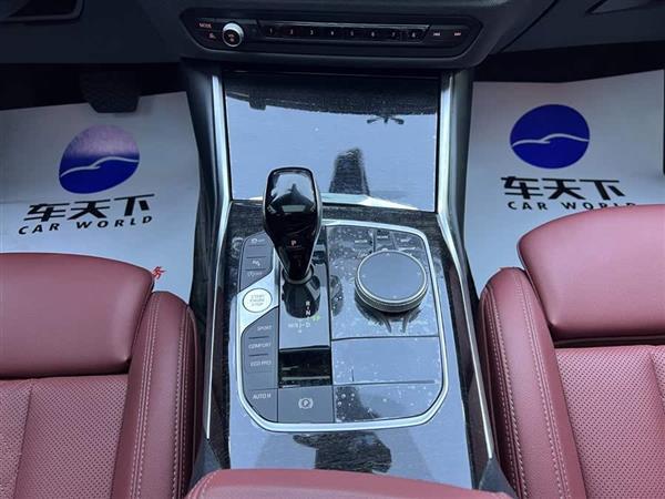 宝马3系 2022款 325Li xDrive M运动套装