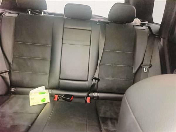 奔驰GLK级 2015款 GLK 260 4MATIC 动感型 极致版