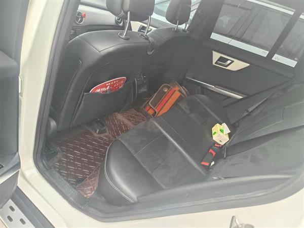 奔驰GLK级 2015款 GLK 260 4MATIC 动感型 极致版