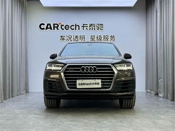 奥迪Q7 2016款 45 TFSI S line运动型