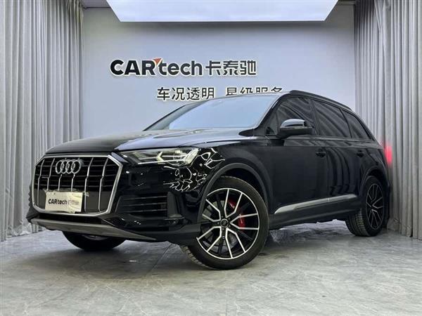 奥迪Q7 2023款 55 TFSI quattro S line运动型
