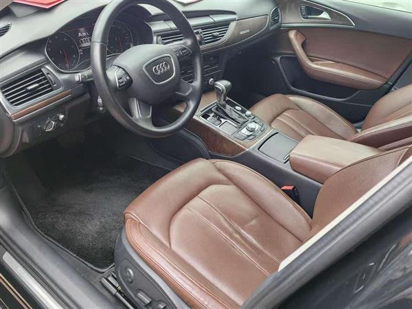 奥迪A6L 2014款 50 TFSI quattro 豪华型