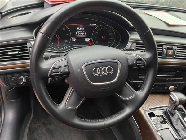 奥迪A6L 2014款 50 TFSI quattro 豪华型