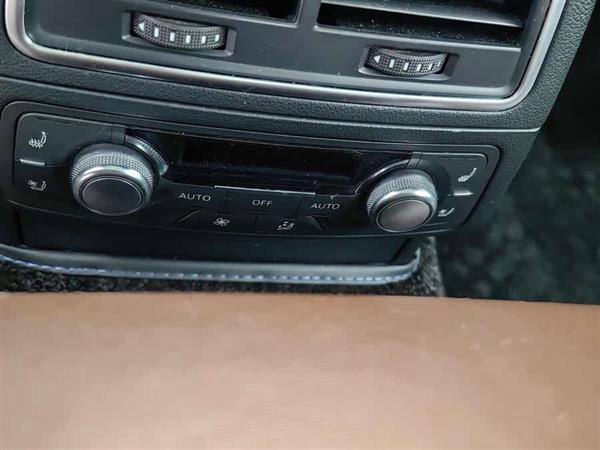 奥迪A6L 2014款 50 TFSI quattro 豪华型