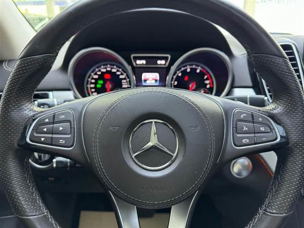 奔驰GLS 2018款 GLS 320 4MATIC