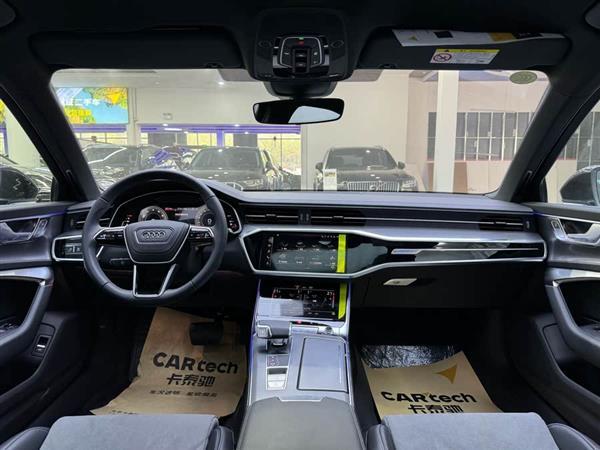 奥迪A6L 2024款 45 TFSI 臻选动感型