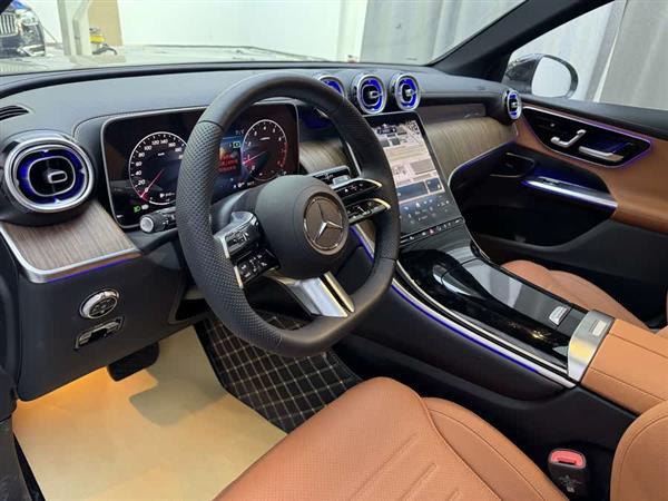 奔驰GLC 2024款 GLC 300 L 4MATIC 动感型 5座