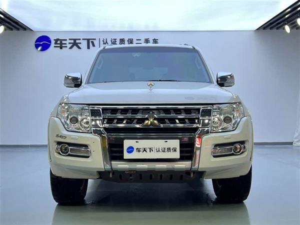 帕杰罗(进口) 2019款 3.8L 中东版