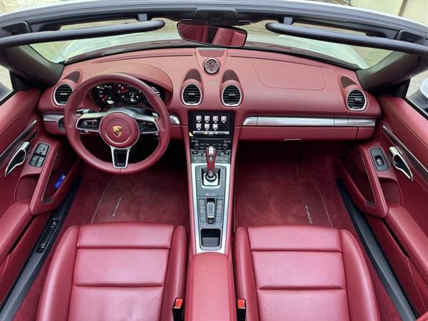 保时捷718 2022款 Boxster 2.0T