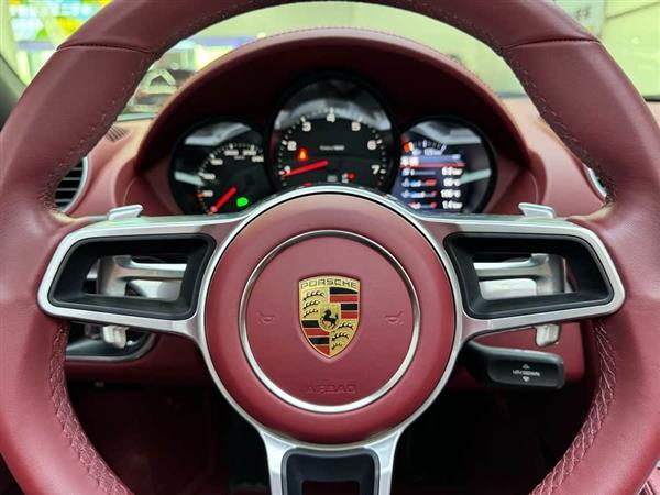 保时捷718 2022款 Boxster 2.0T