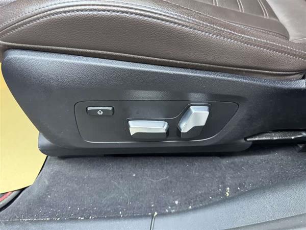 宝马X3 2018款 xDrive28i M运动套装 国VI
