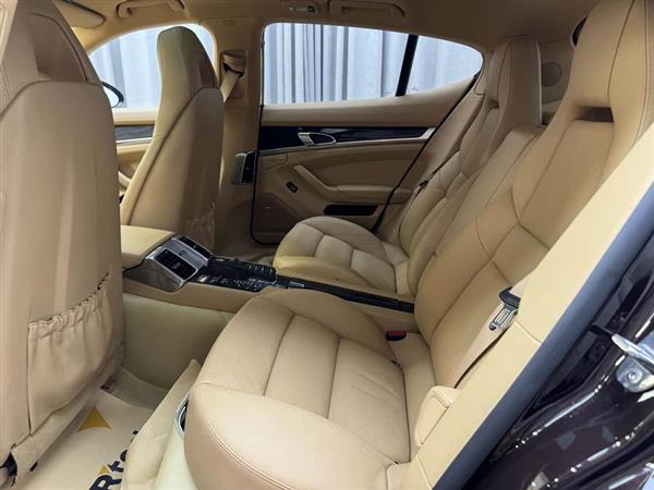 Panamera 2014款 Panamera 4 3.0T